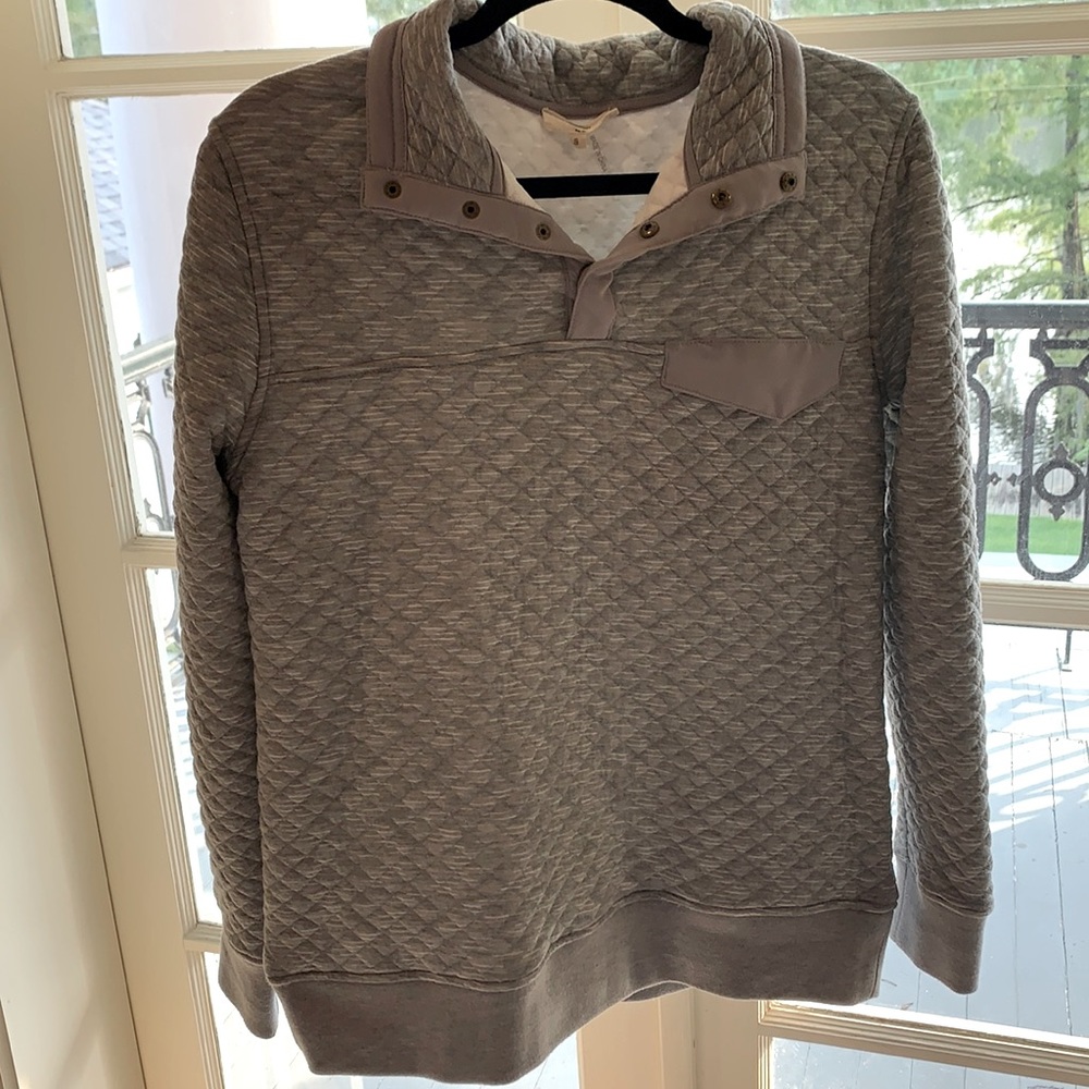 small light grey sweatshirt